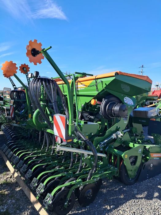 Amazone Centaya 3000 KX 3001 TwinTeC  Zestaw uprawowo siewny Amazone Centaya Brona wirnikowa kultywator KX 3