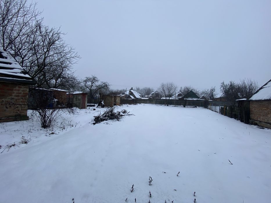 Продам ділянку під забудову