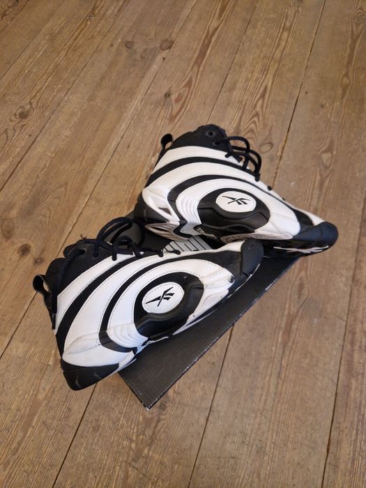 Buty Reebok Shaqnosis rozmaiar 35 4.5 black/White FV9284