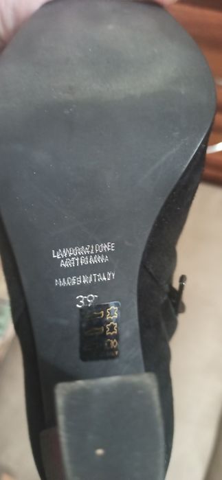 Женская обувь  в идеальном состоянии