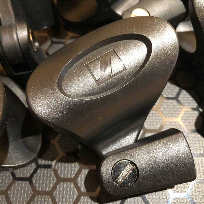 Держатель для микрофона Sennheiser MZQ 800 Original