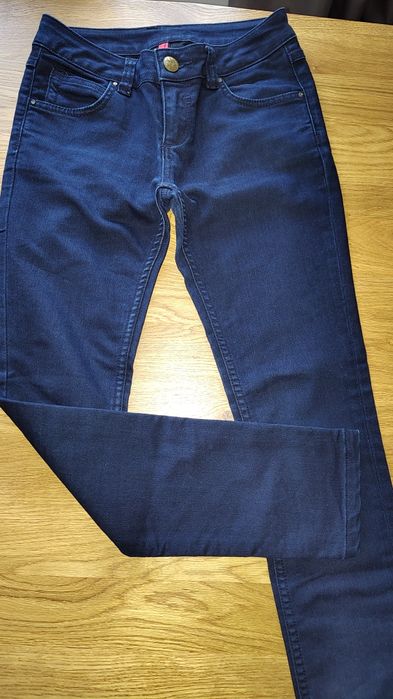 Spodnie jeansowe granatowe rozmiar XS