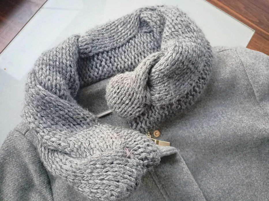 Max Mara tweedowy płaszcz z dzianinowym golfem 36