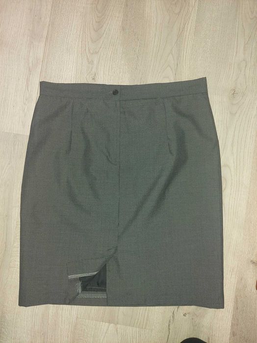 Garsonka damska na podszewce r.42