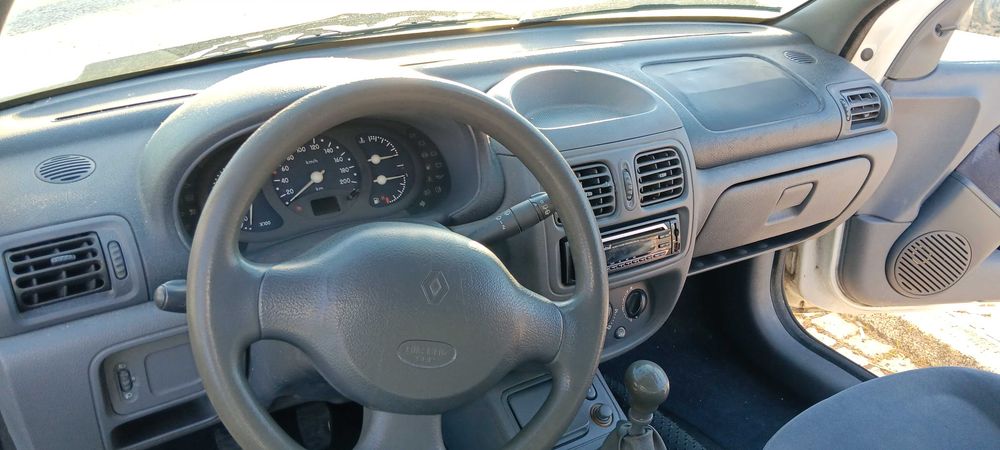 Renault Clio II 1.2 | Económico e Revisto (IUC Pago e IPO até 10/2026)