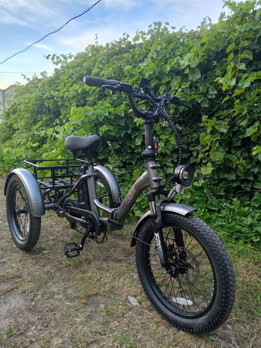 Rower trzykołowy elektryczny e-bike trójkołowiec