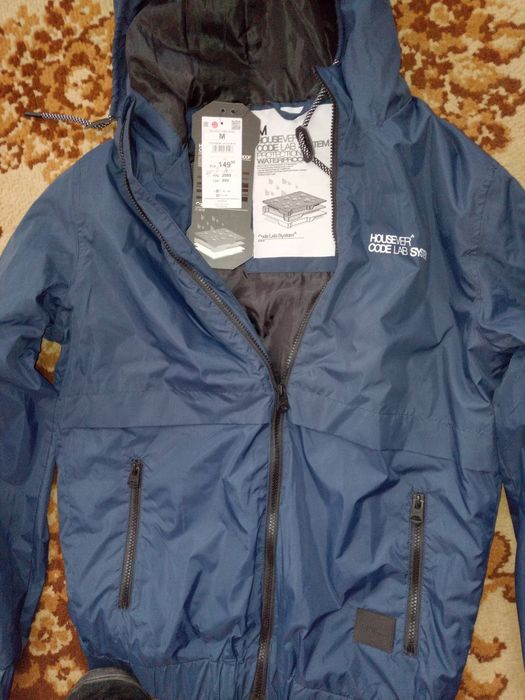 Мужская куртка. Размер М.
