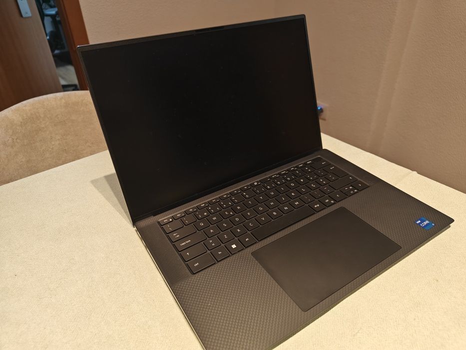 Dell XPS 15 9520 | Intel i7 12700H | 32GB RAM DDR5 | SSD NVMe 1TB | NVIDIA RTX 4GB