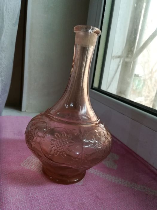 Продам старинный графин