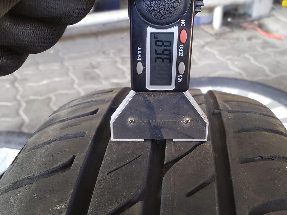 Jantes Renault R15 Com Pneus 185/60 Furação 4X100