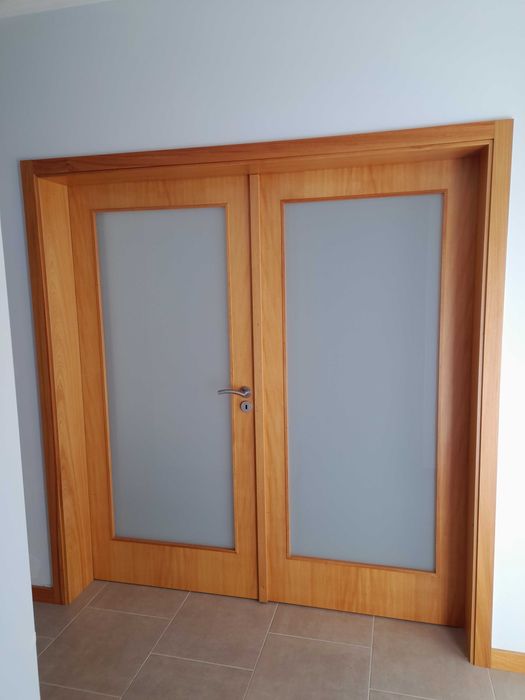 Porta interior dupla com vidros foscos, nova!