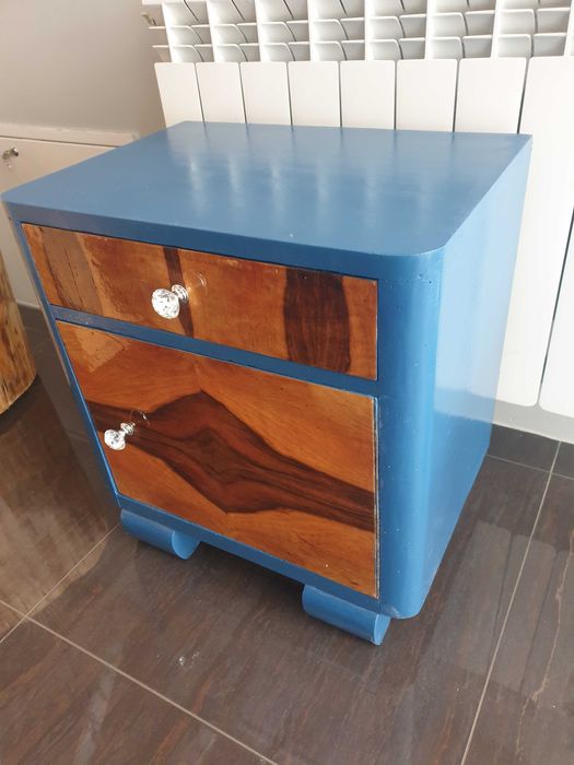 Szafka nocna odrestaurowana