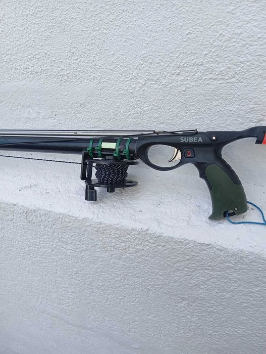 Espingarda caça sub com tridente marselhêss