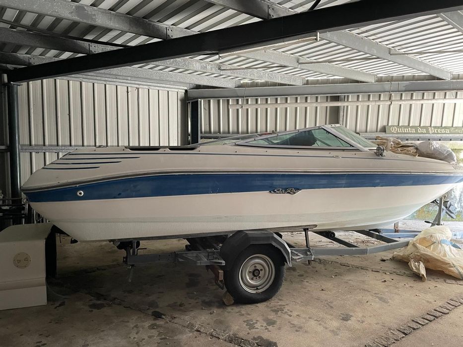 Barco Sea Ray 21 pés