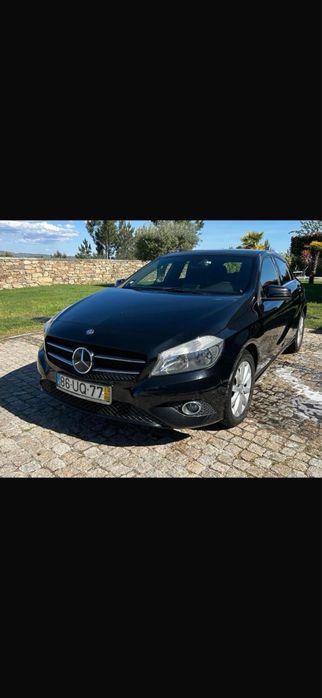 Mercedes-Benz A180