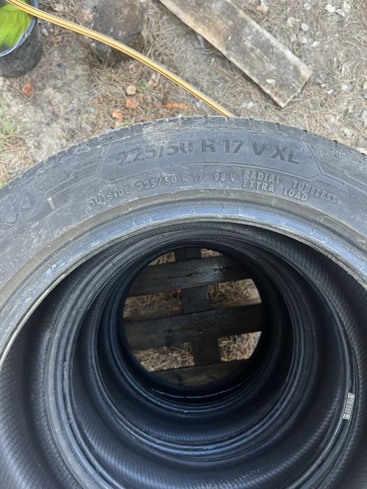 Шини  225/50 R17