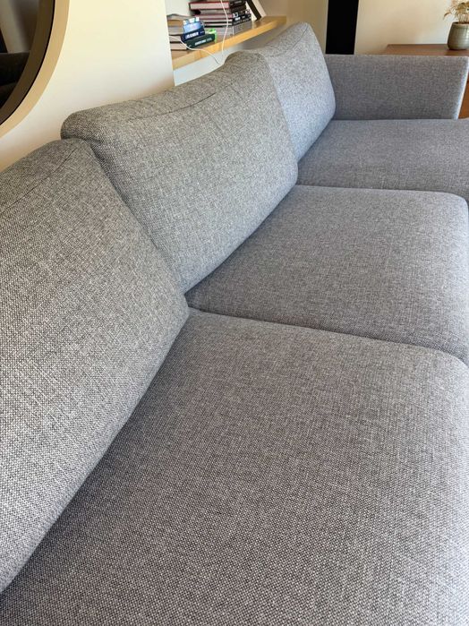 Area Sofa Cama Chaise Longue Limpo profissionalmente