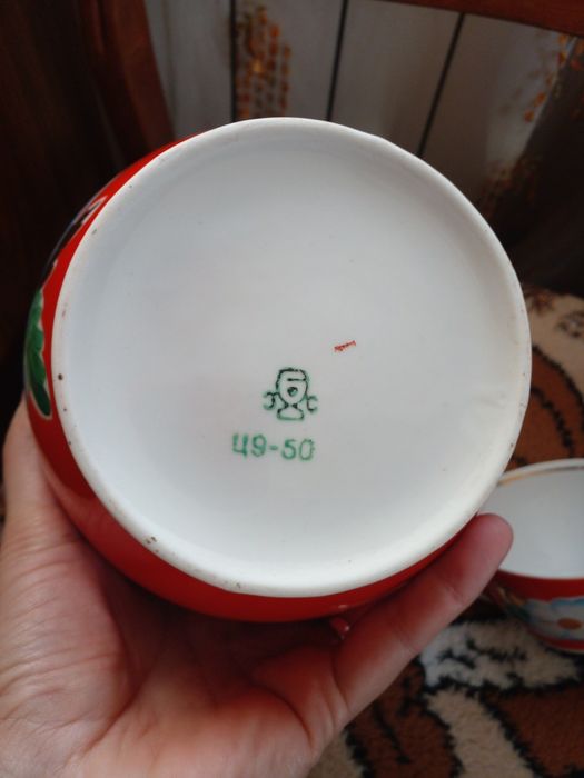 Набор кувшин и чашка.