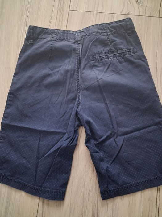 Spodenki i podkoszulka r.134