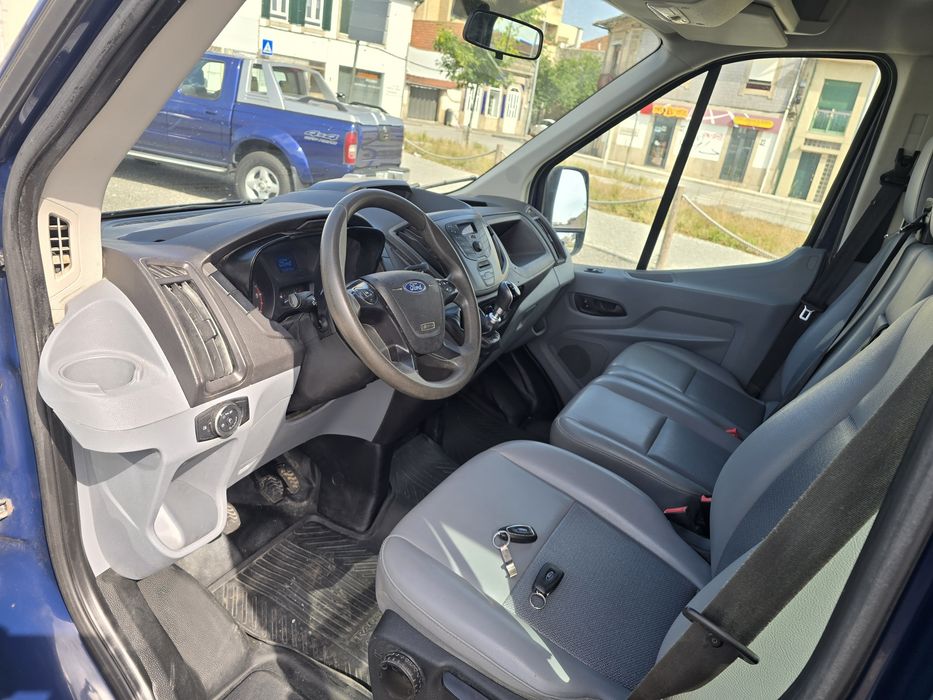 Ford Tranzit 2.0Tdci, 130cv , 7Lugares,2019, 140.000klmts!!!