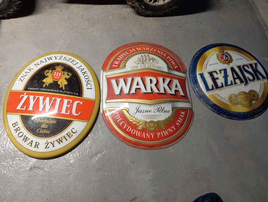 Reklama świetlna  szyld reklamowy  Warka zywiec Leżajsk