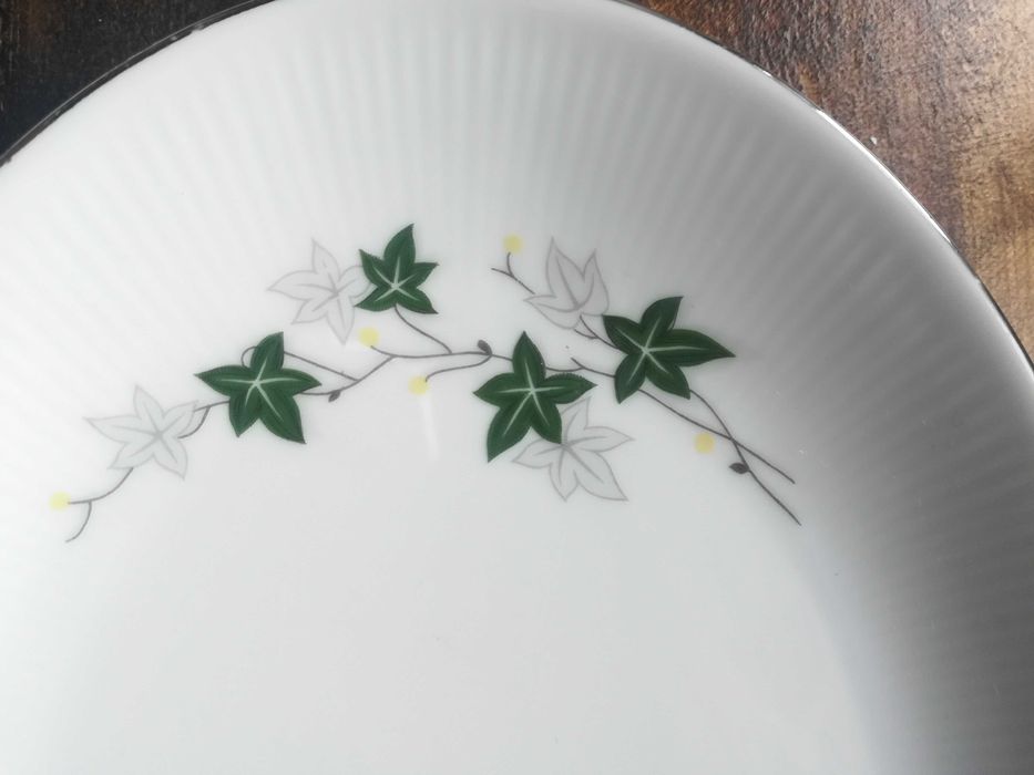 Travessa pequena porcelana alemã Bavaria Winterling Marktleuthen