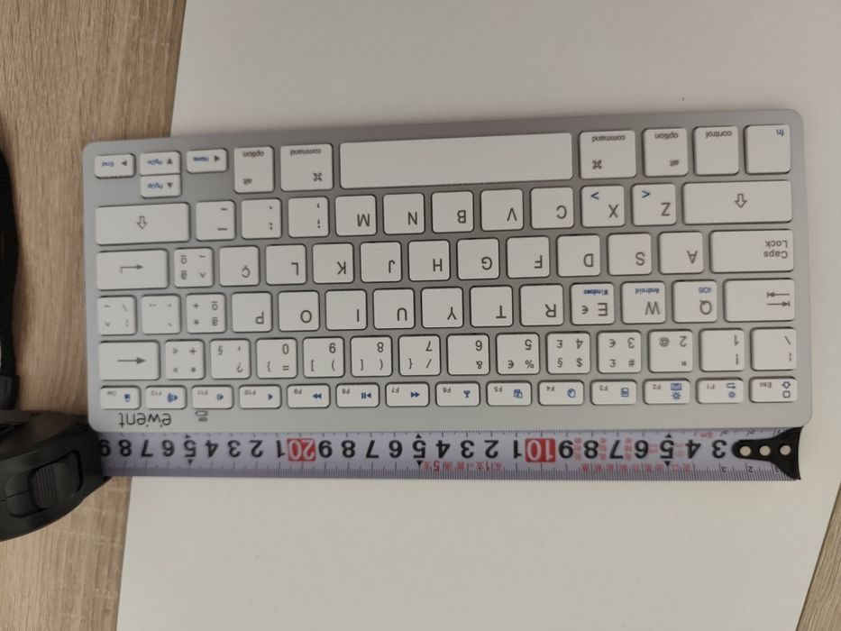 Teclado Bluetooth Ewent EW3119 Compacto  Layout PT