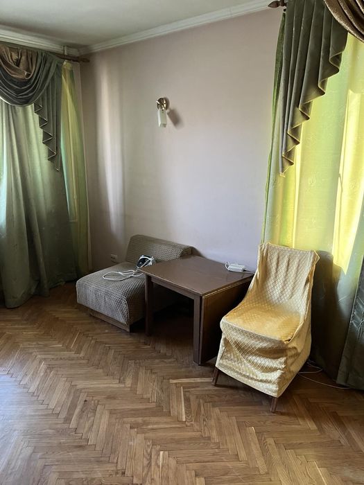 1к вул.Довга, центр