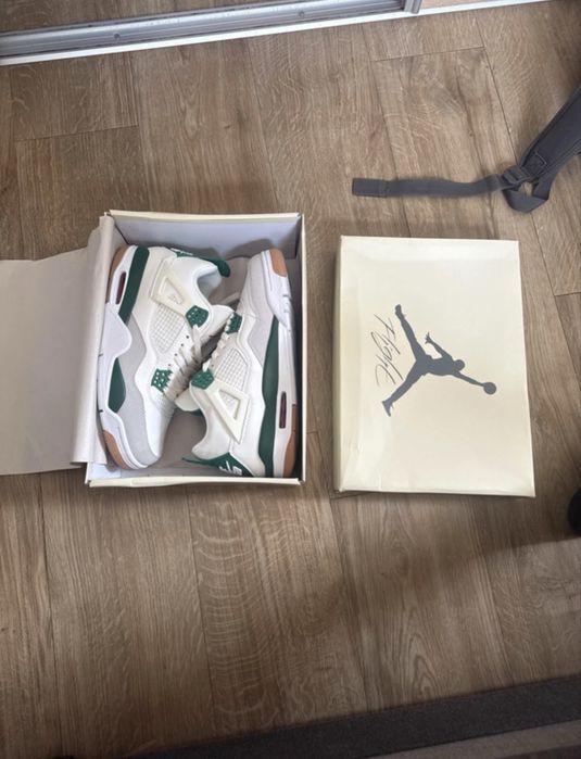 Jordan 4 retro pina green rozmiar 43