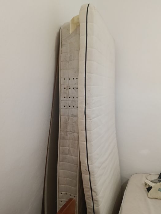 Cama de solteiro dupla