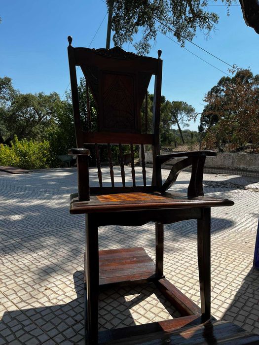 Cadeira Baloiço - Feita à Mão.