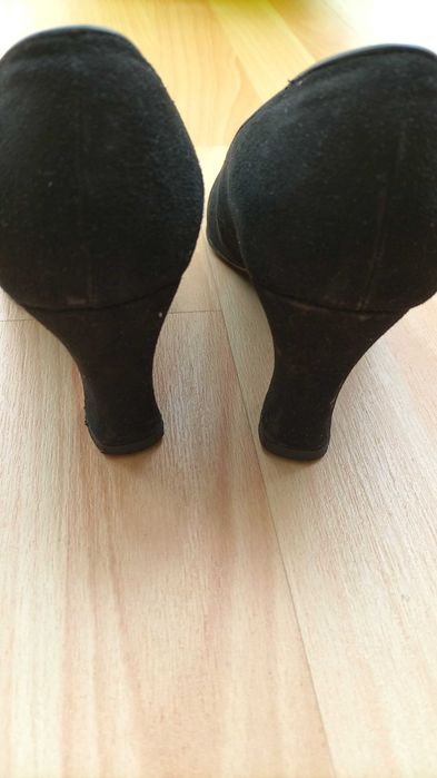 Sapatos pretos Camurça salto 7 cm Tamanho 36