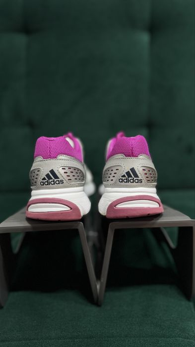 buty damskie firmy Adidas