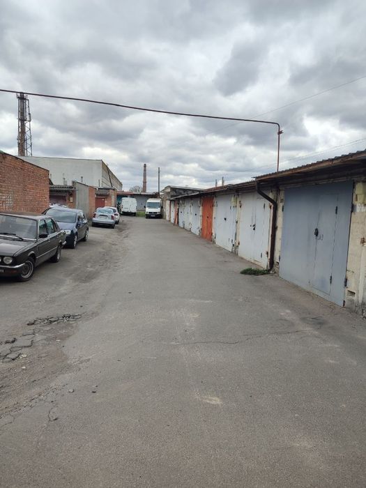 Продаж Гаража,ближні гречани(Колізей),19м2.,гаражний кооператив