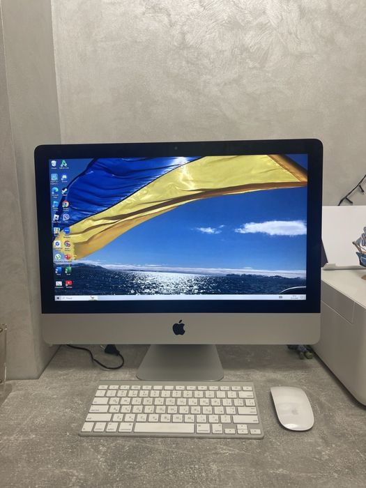 Apple iMac 16.2  2015 року 21.5 екран  8GB. SSD 1T