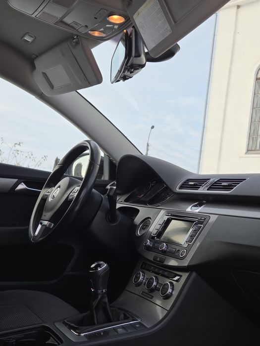 Volkswagen Passat b7