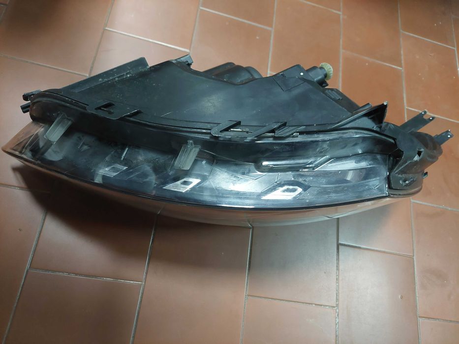 farol drt Renault clio iv