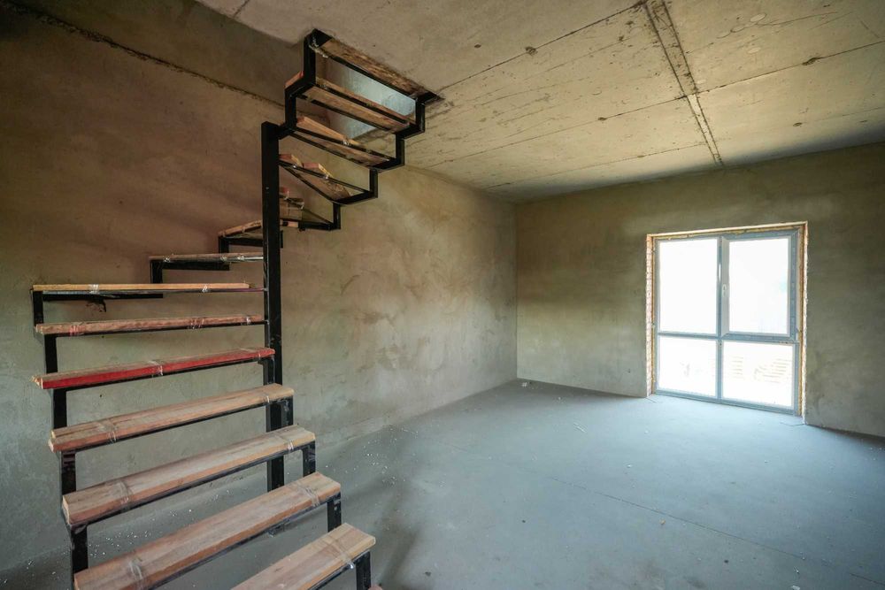 Дуплекс 74 м² з підвалом 35 м2 у центрі Гостомеля, територія ЖК Фрідом