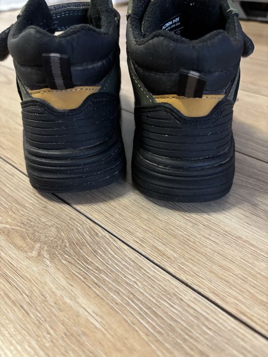 Buty trzewiki jesienne chlopiec 25