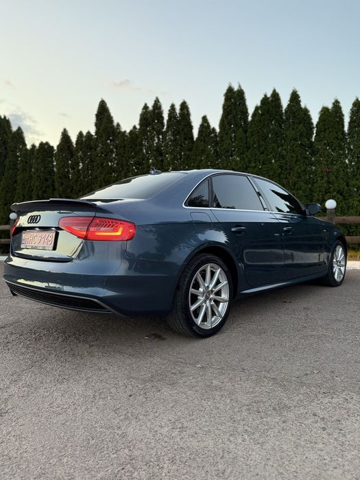 Audi a4 b8 2015 рік