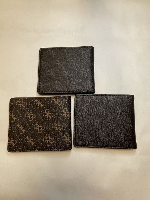 Кошельки Guess.