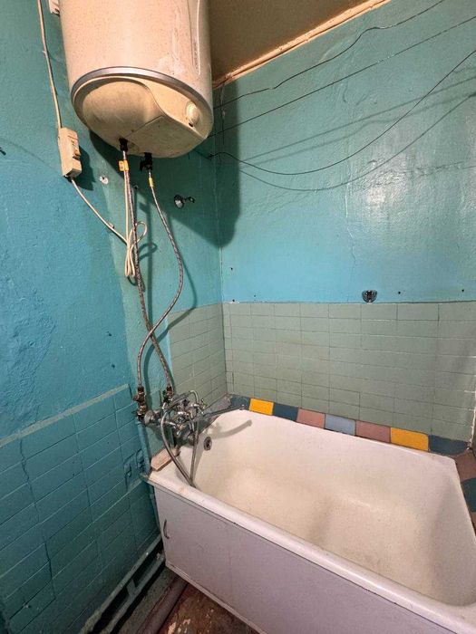 Продам 1 квартиру Тополь -2
