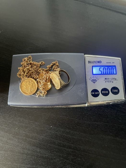 Ouro 19k/22k 6200€