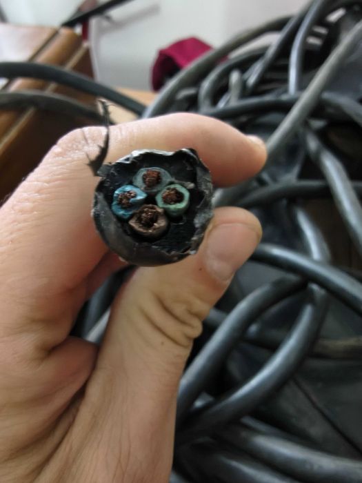 Sprzedam kabel siłowy elektryczny   70 m