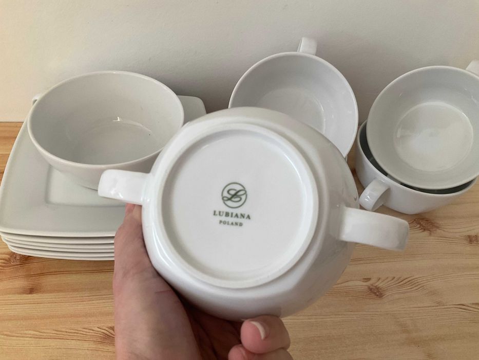 Bulionówki - porcelana - Lubiana -