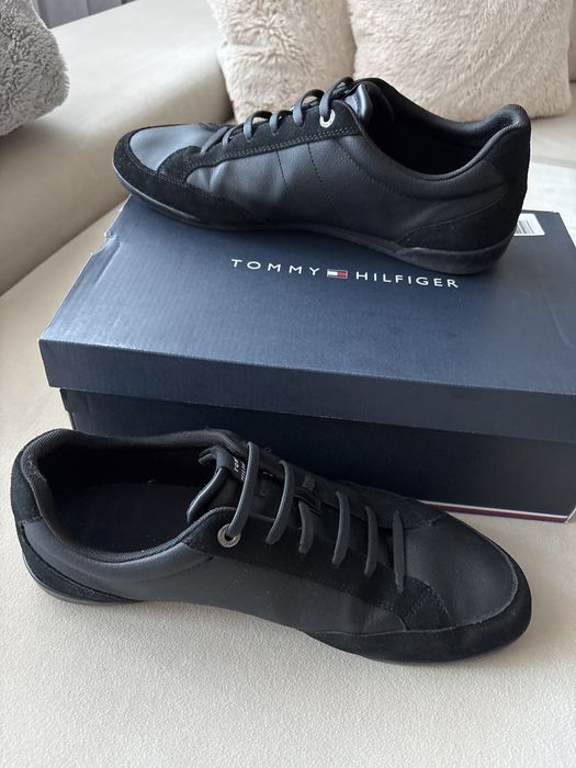 Oryginalne skórzane buty/adidasy Tommy Hilfiger 44-45