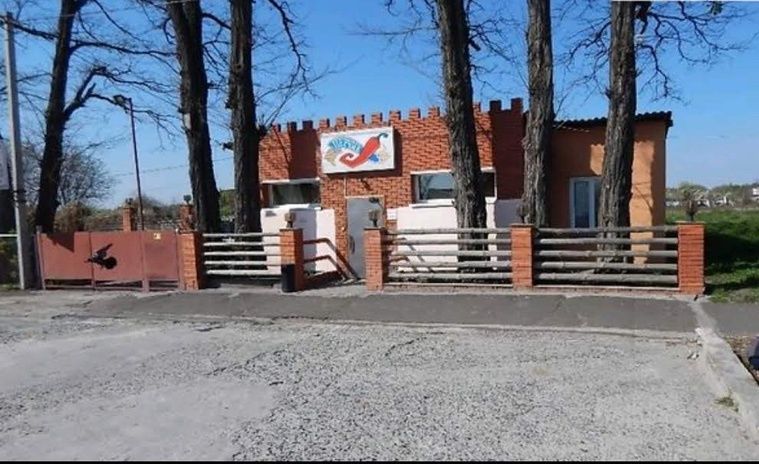 Продам кафе з будиком