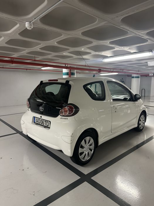 Toyota Aygo 1.0 AC | Revisões na Toyota c/ fatura — photo 5