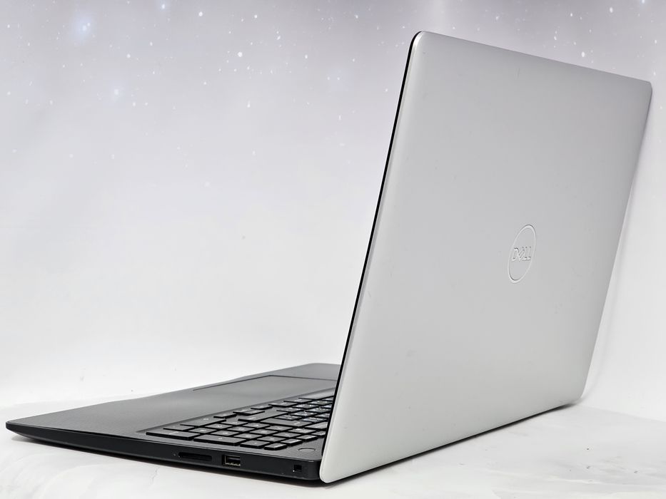 Dell 3585 Ryzen5,vega8,ssd256