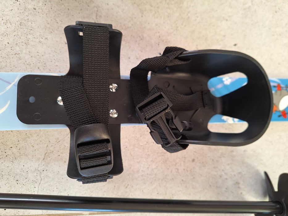 Narty dla dziecka z kijkami 70 cm